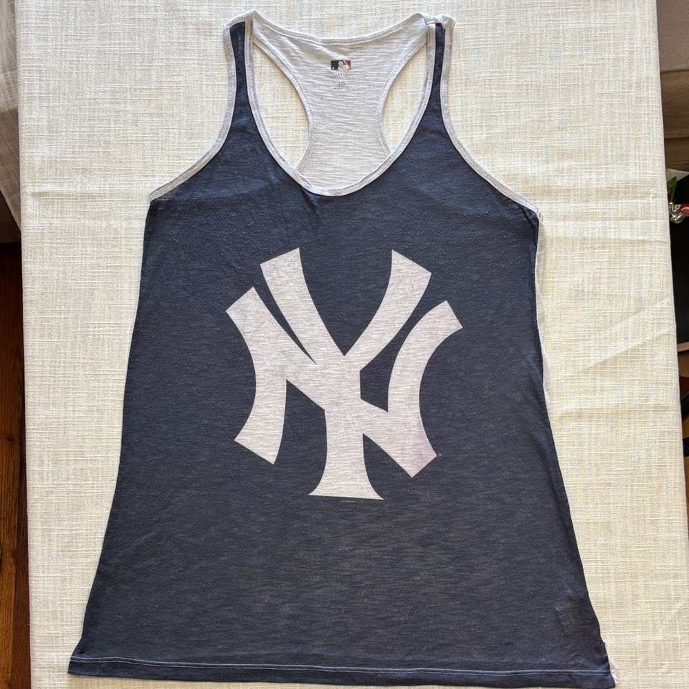 MLB Yankees Women's Navy Tank Top